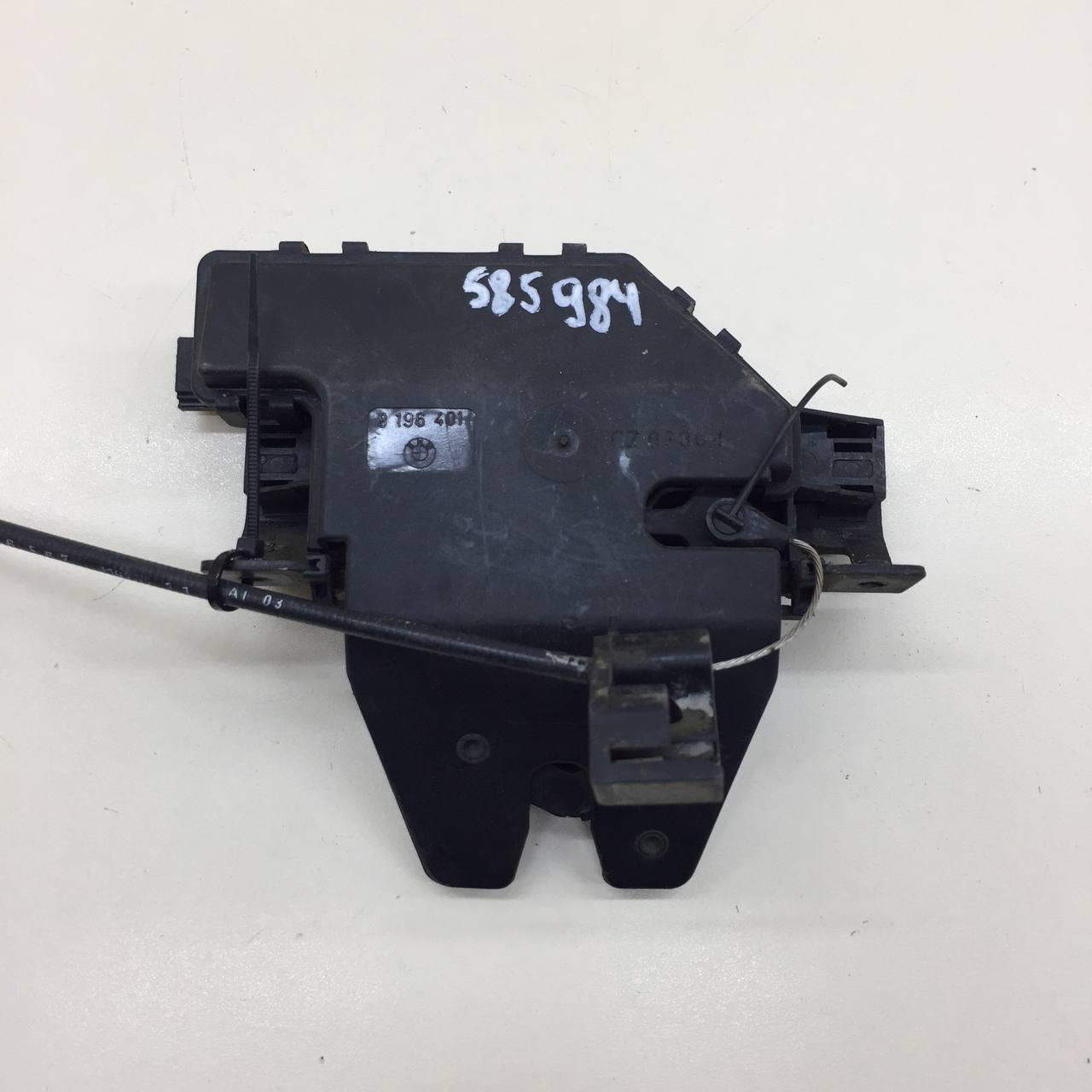 Замок багажника BMW 3-series E46 1998-2005