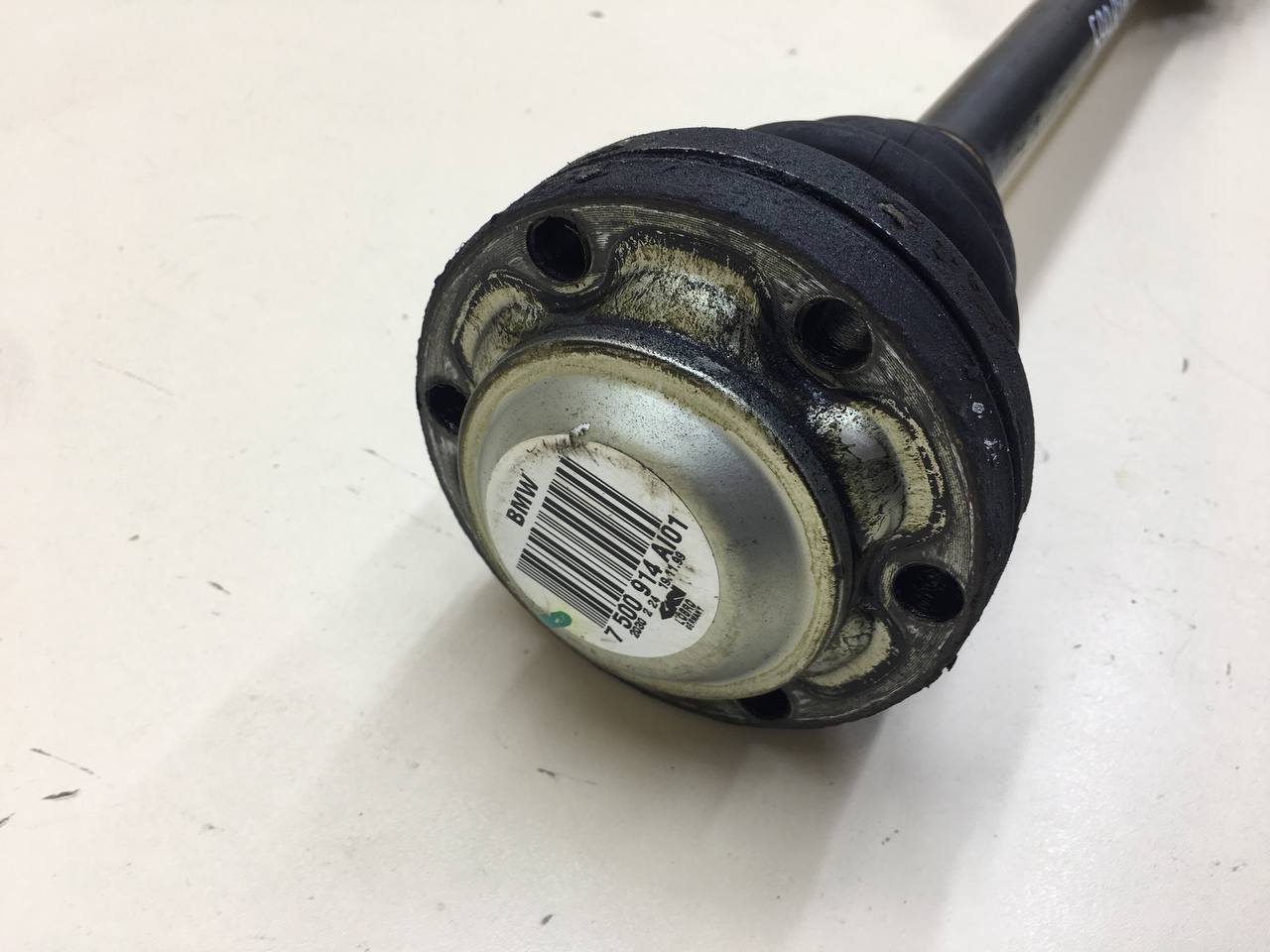 Полуось задняя BMW X5 E53 2000-2007