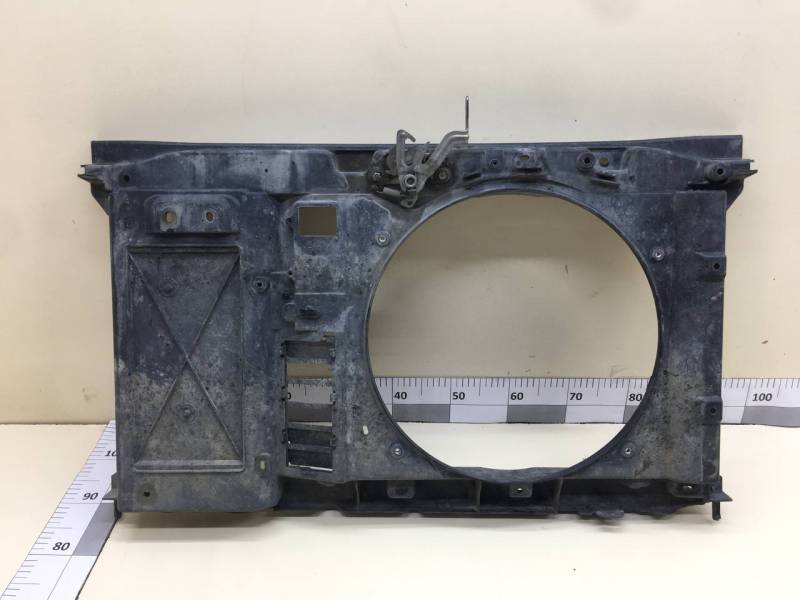 Панель передняя Peugeot 308 2007>