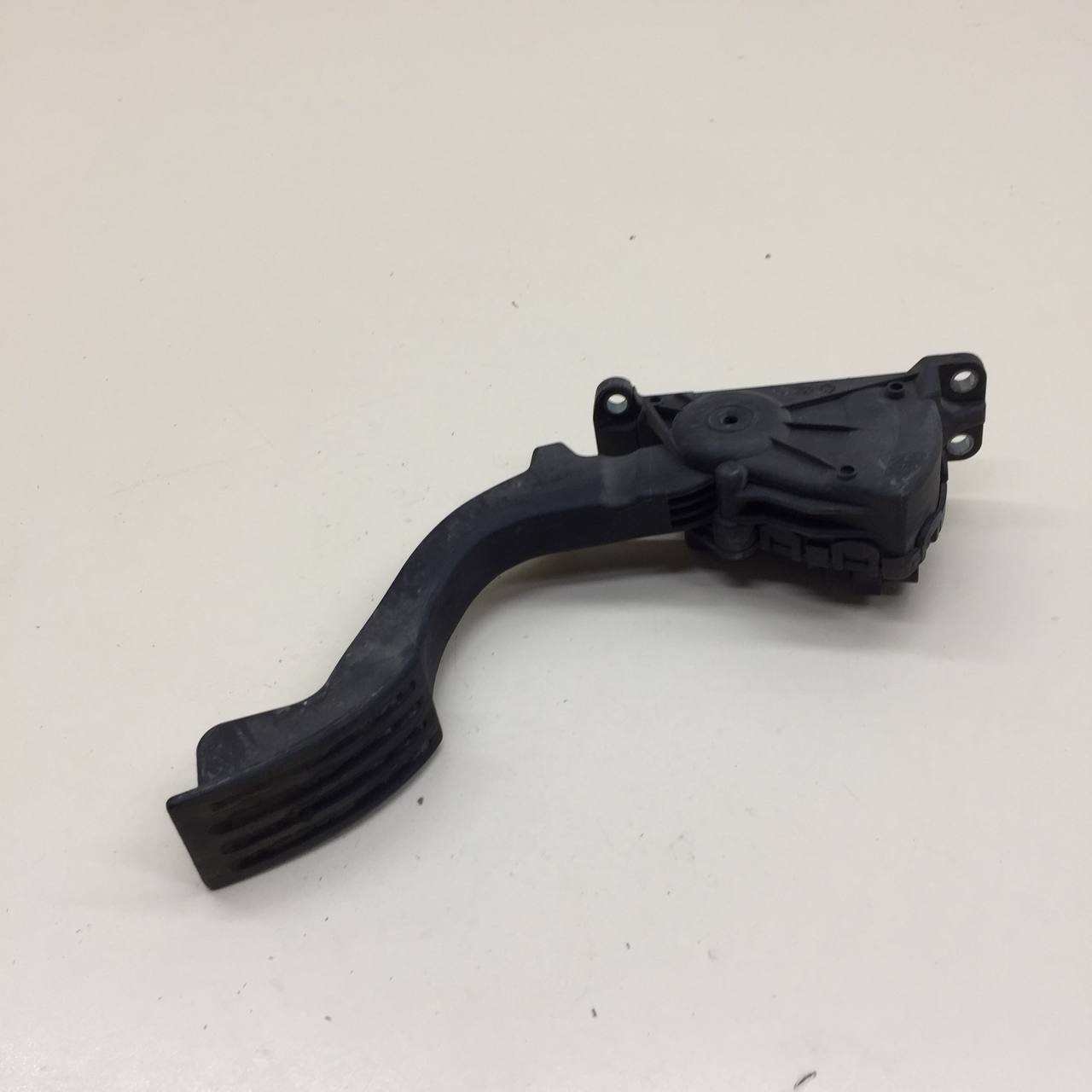 Педаль газа Ford Focus 2 (DB) 2008-2011