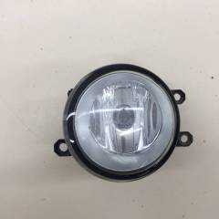 Фара противотуманная левая Toyota Corolla Fielder (E140) 2006-2012