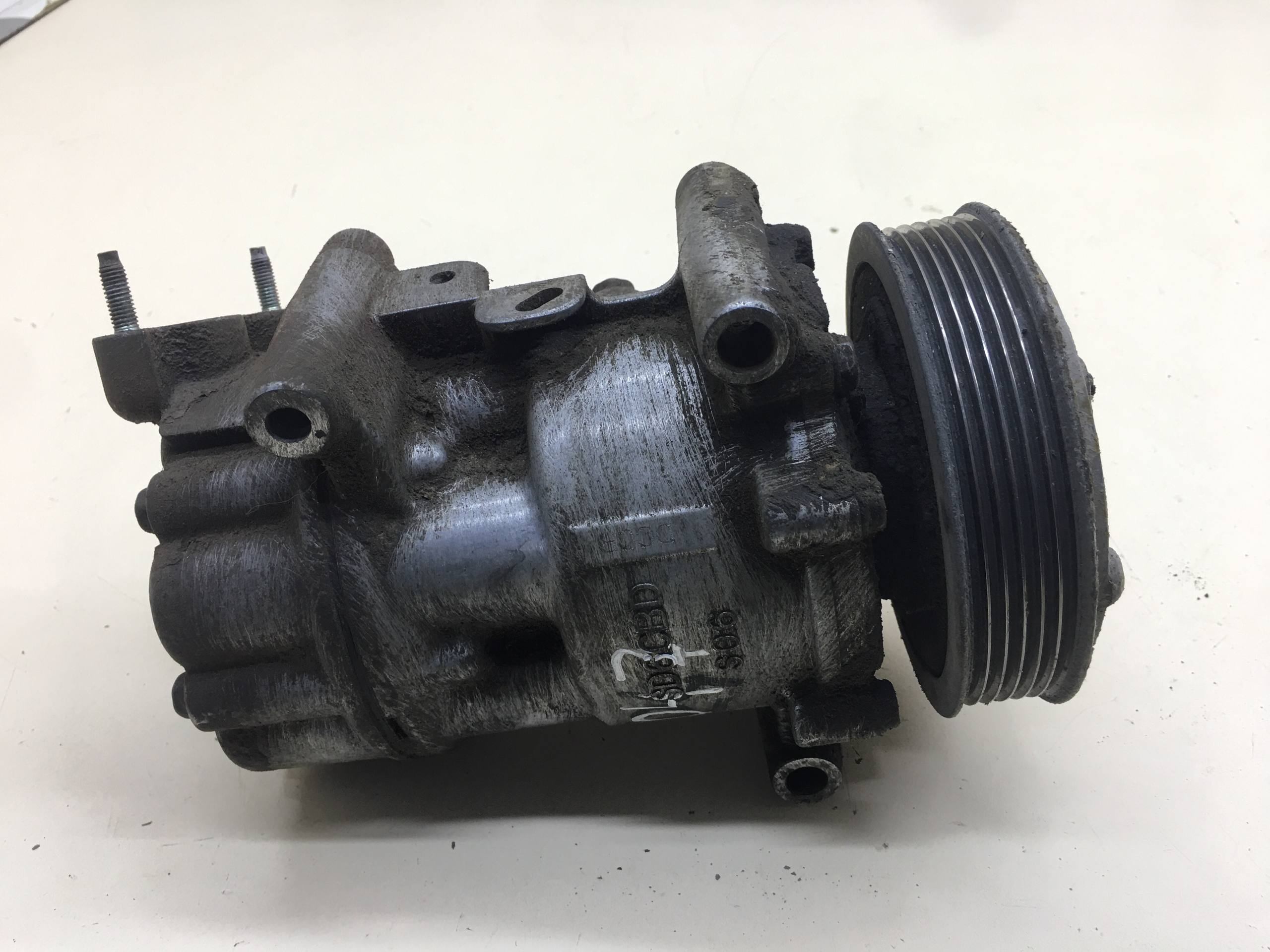 Компрессор системы кондиционирования Peugeot 208 2012>