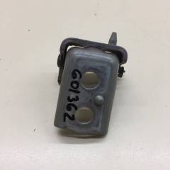 Петля двери передней правой нижняя Peugeot 208 2012>