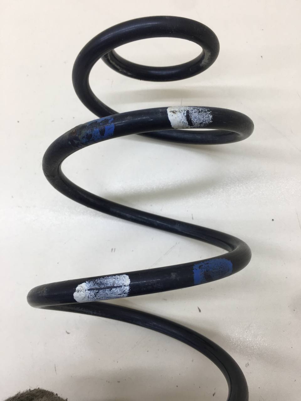 Пружина задняя Citroen C3 2009-2016