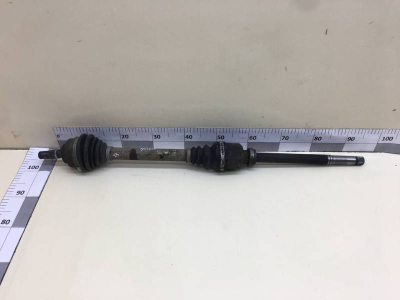 Полуось передняя правая Peugeot 308 2007>