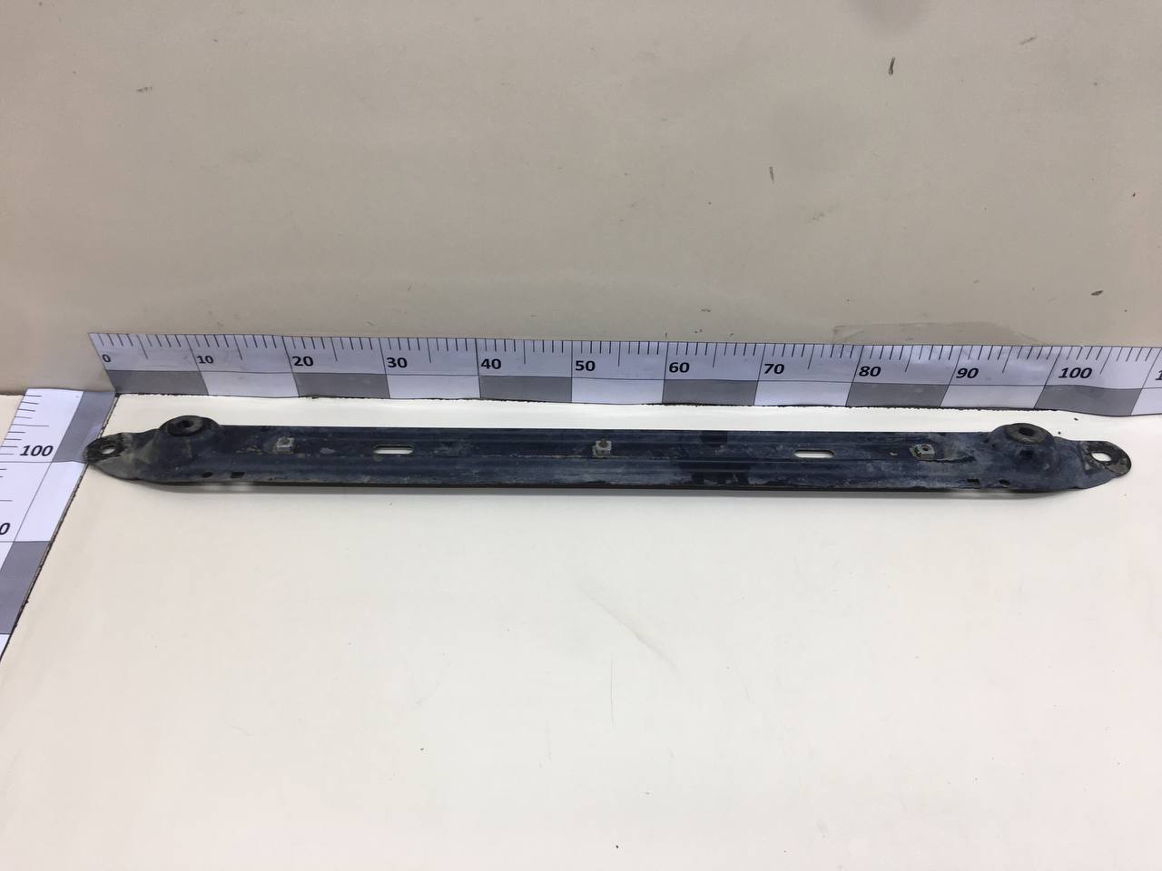 Балка подрадиаторная Peugeot 308 2007>