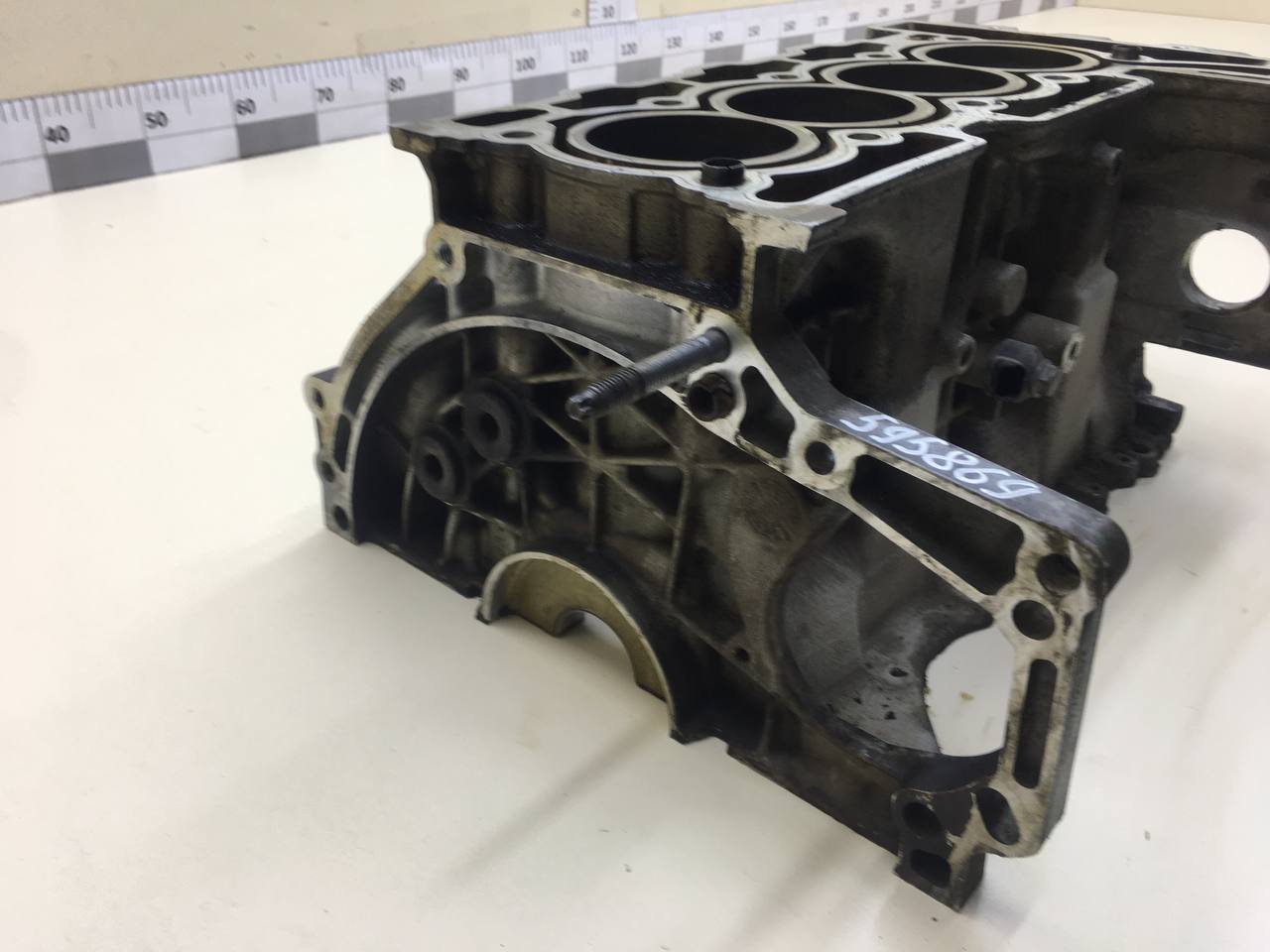 Блок двигателя Peugeot 308 2007>