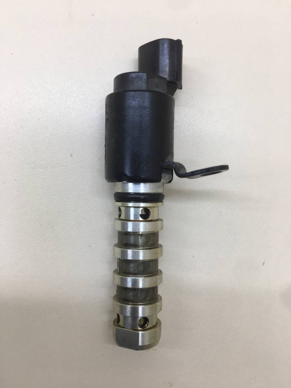 Клапан электромагн. изменения фаз ГРМ Kia Ceed (JD) 2012-2018