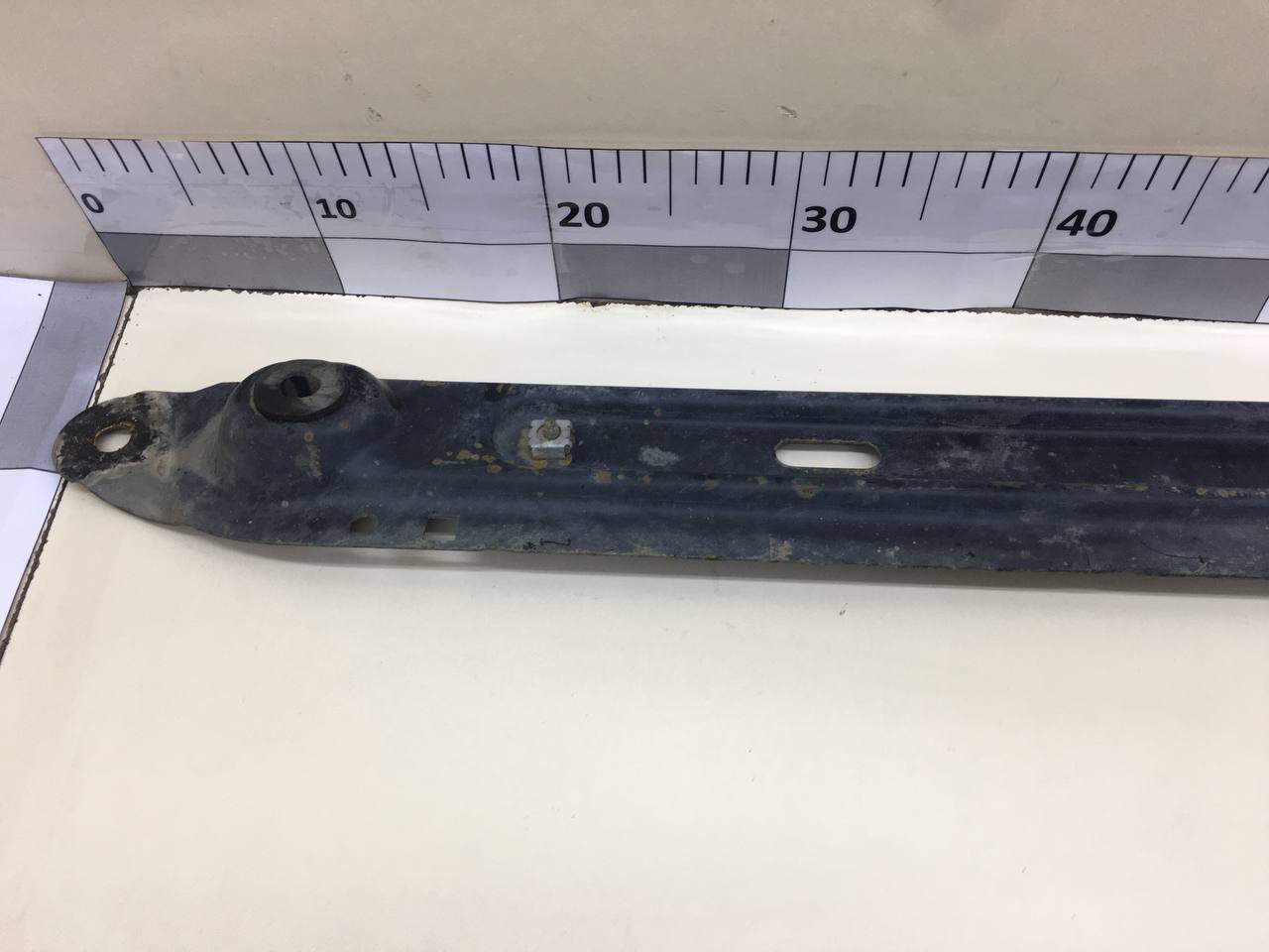 Балка подрадиаторная Peugeot 308 2007>