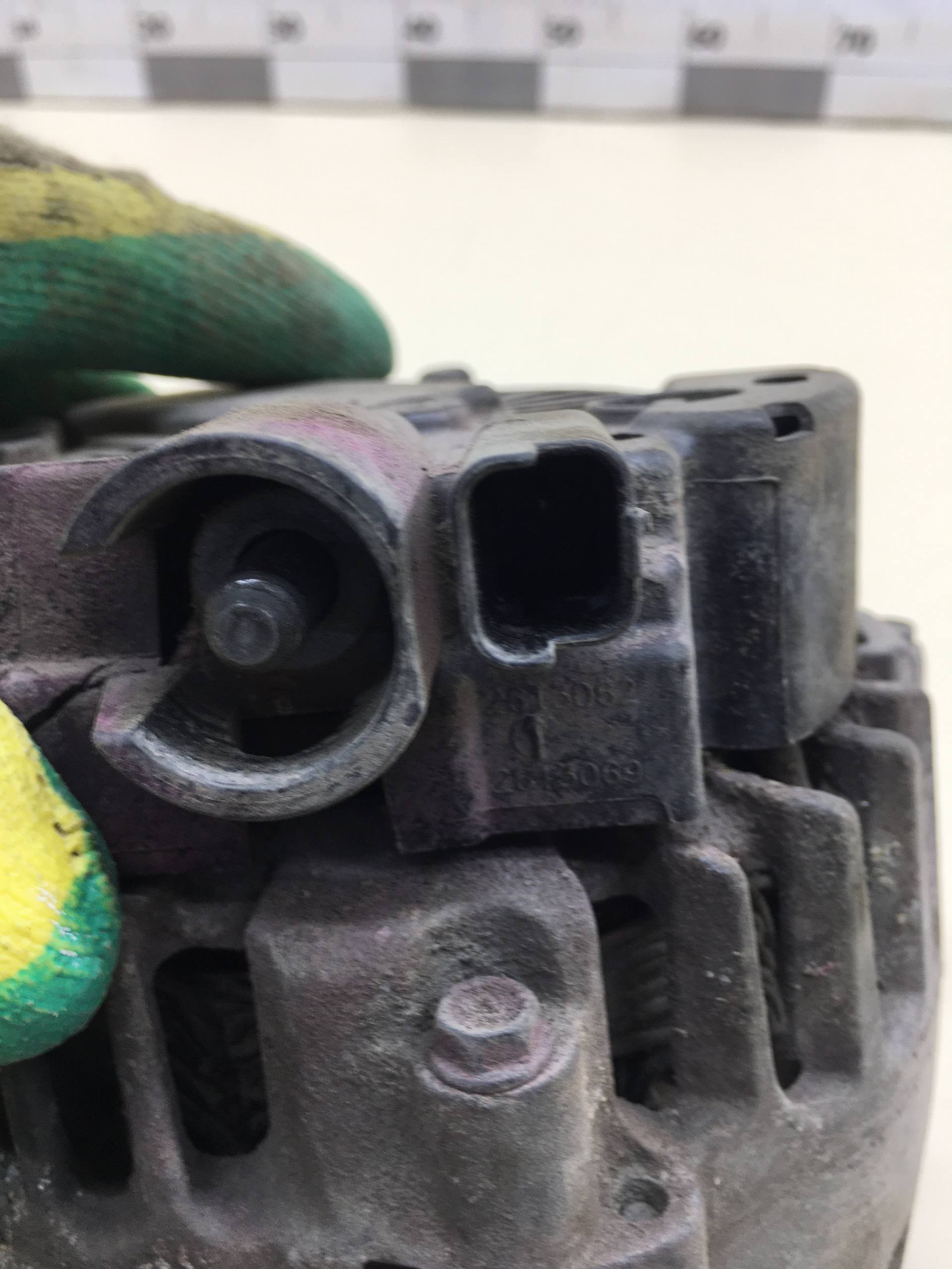 Генератор Peugeot 208 2012>