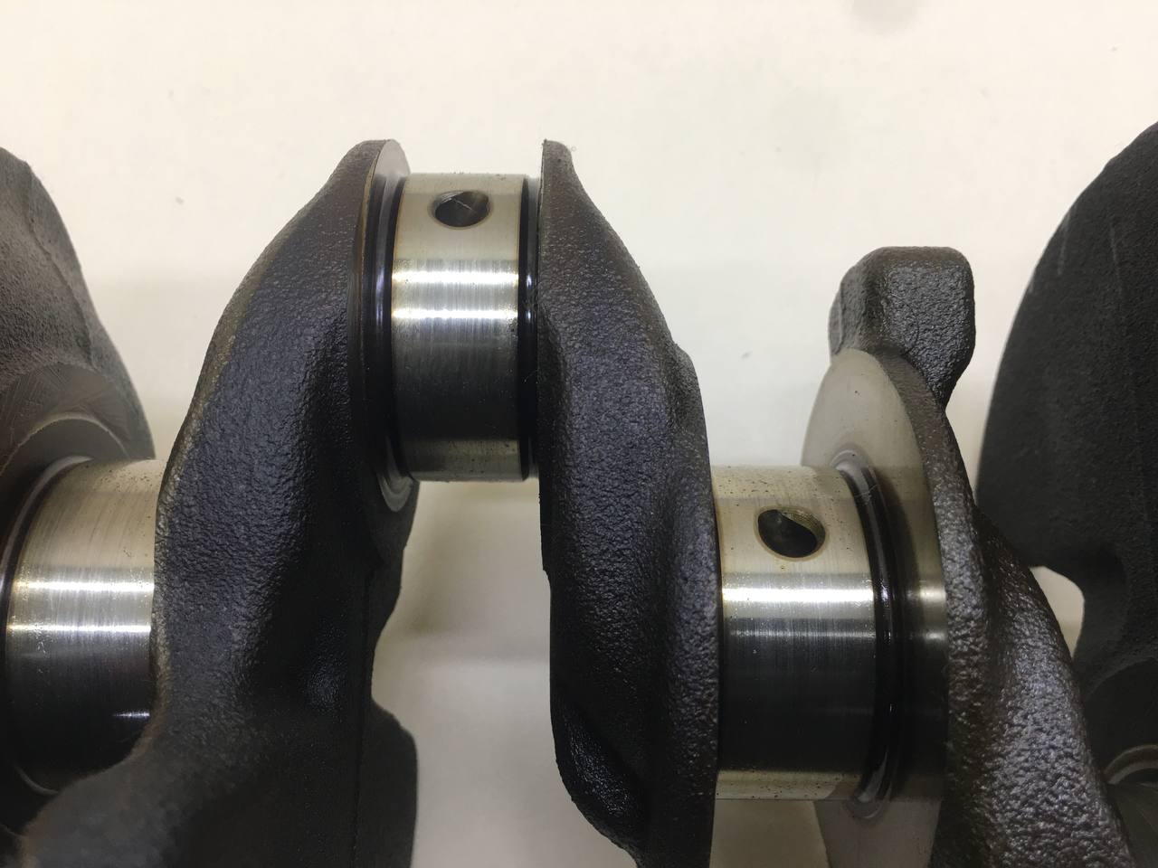 Коленвал Peugeot 308 2007>